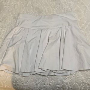 HALARA TENNIS SKIRT